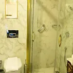 Golden Ak Marmara