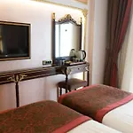 Golden Ak Marmara