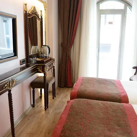 Golden Ak Marmara Szálloda 4*