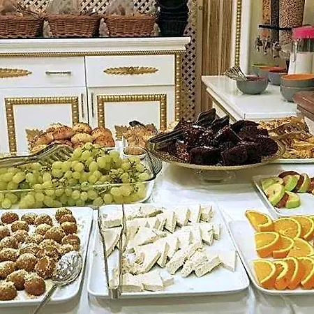 Golden Ak Marmara